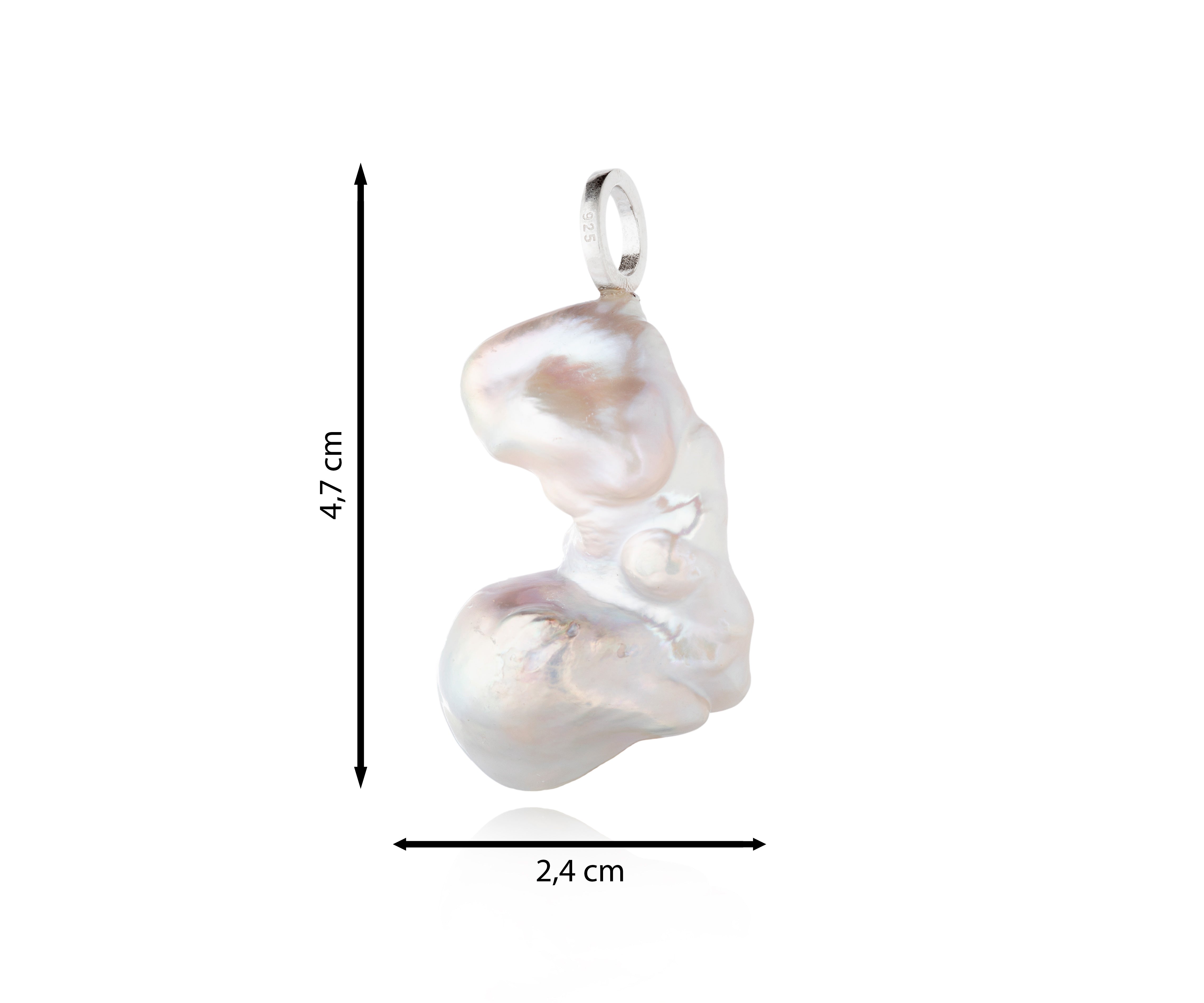 Nyra pendant with organic baroque pearl and smooth silver bail