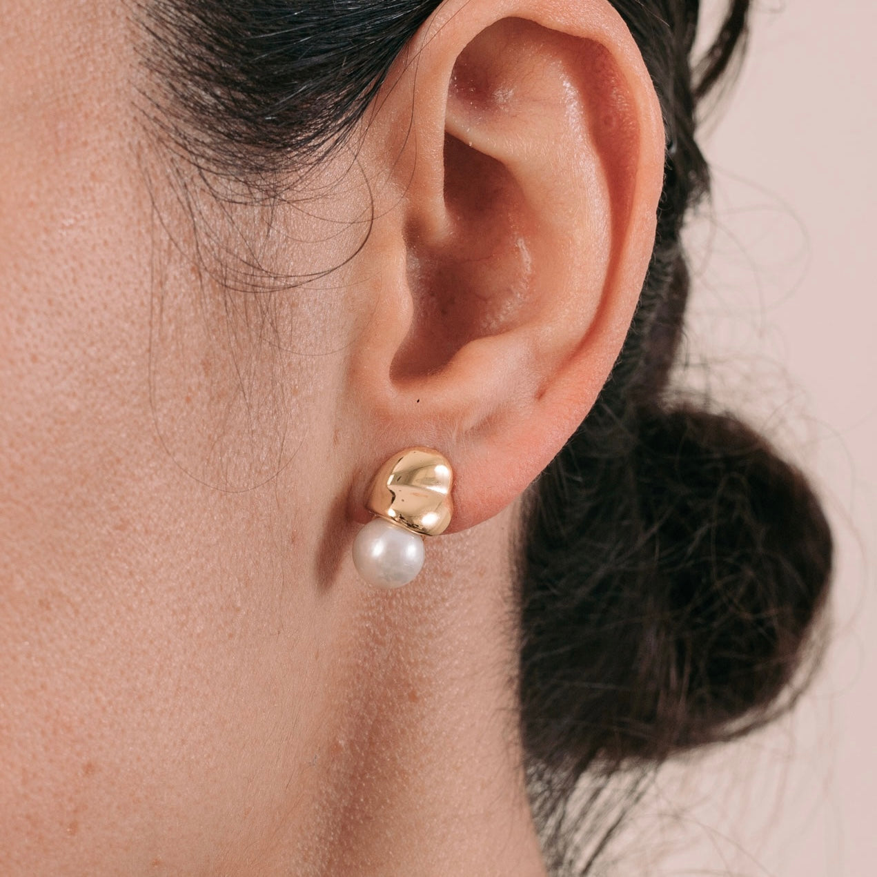 Pendientes Modernos con Perla Cultivada
