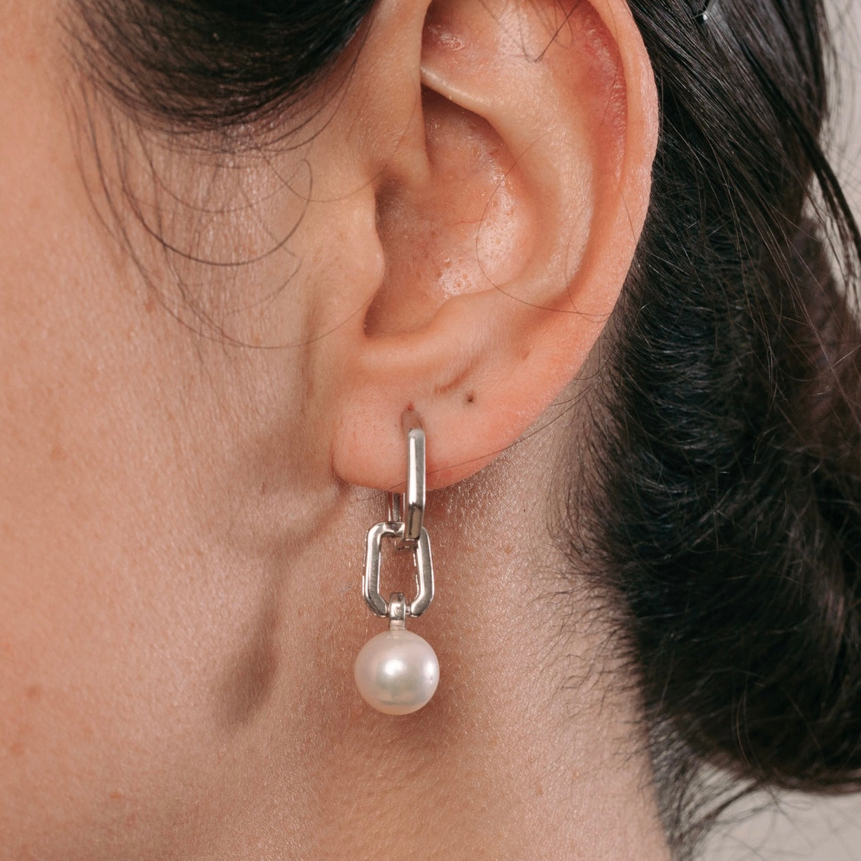 Pendientes Elegantes con Perla Cultivada
