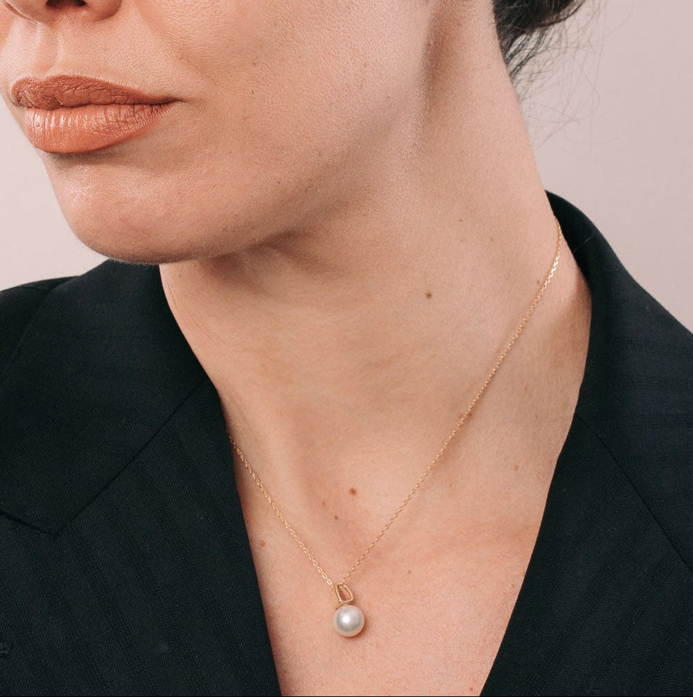 Collar Minimalista con Perla Cultivada
