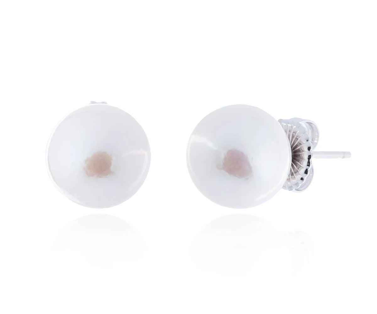 Pendiente de perla cultivada de 13-14 mm en plata.