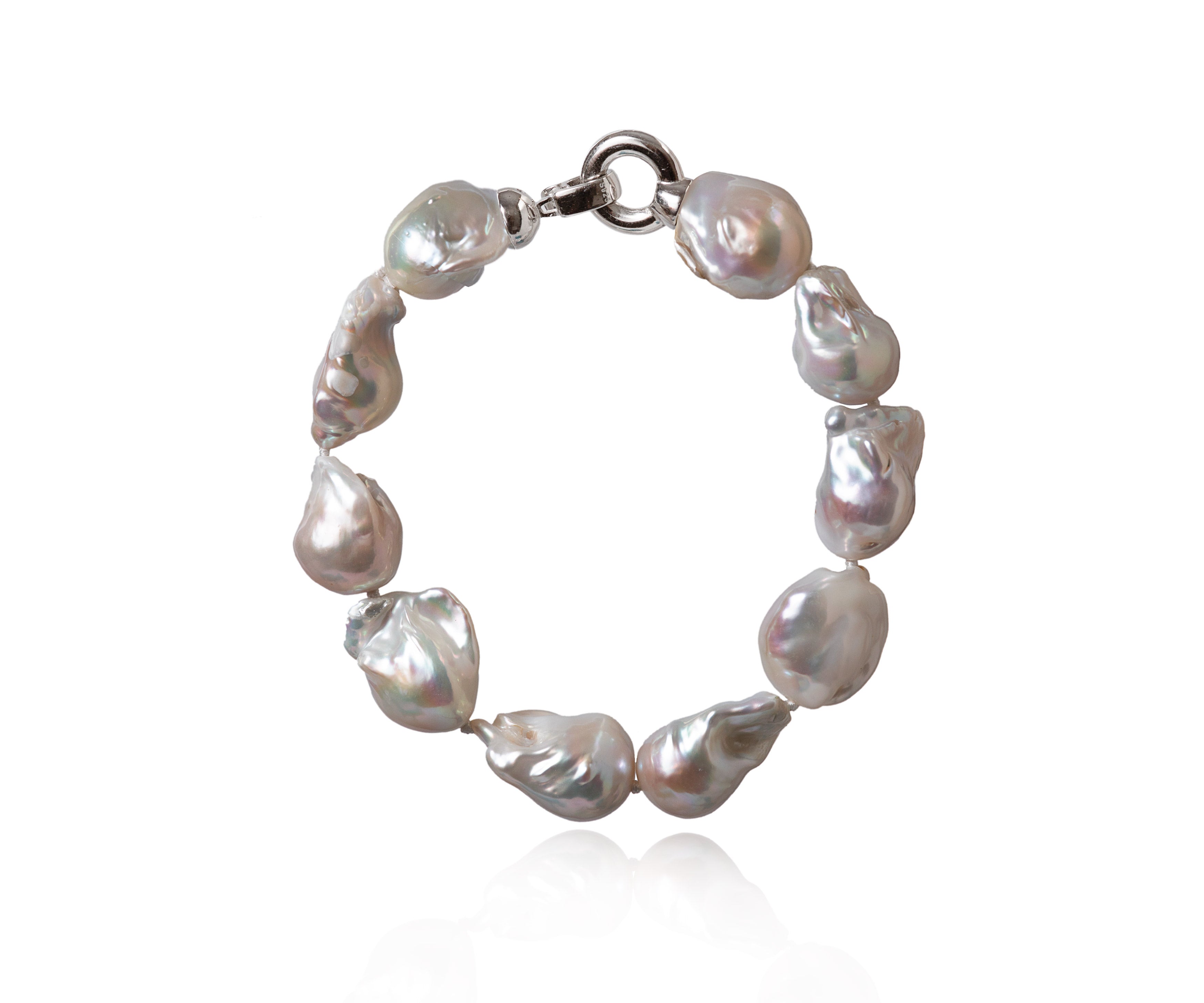Pulsera de perlas barrocas irregulares.
